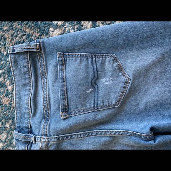 Cropped Capri - Picture 6 of 6